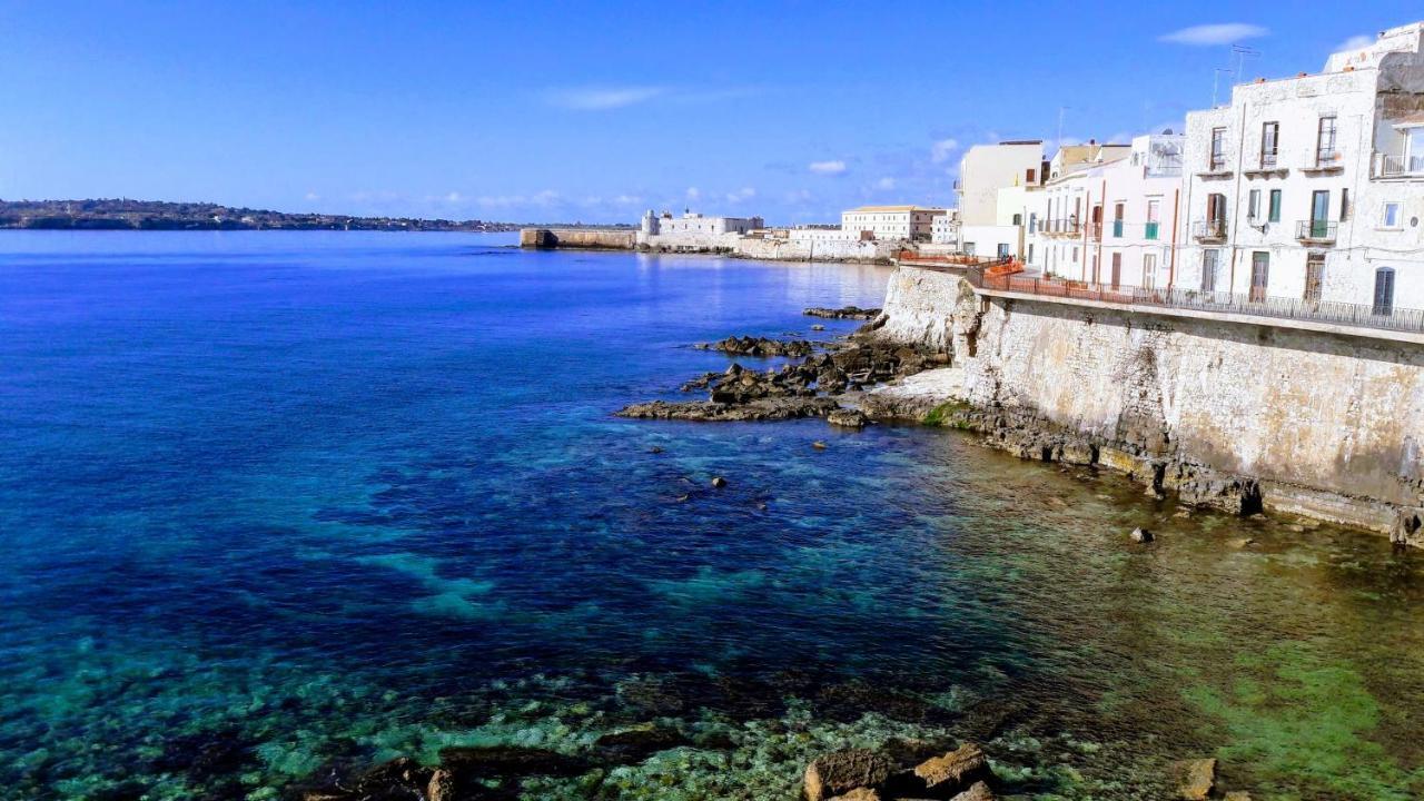 Elegante Appartamento In Palazzo Storico Ortigia Syrakusa Exteriör bild