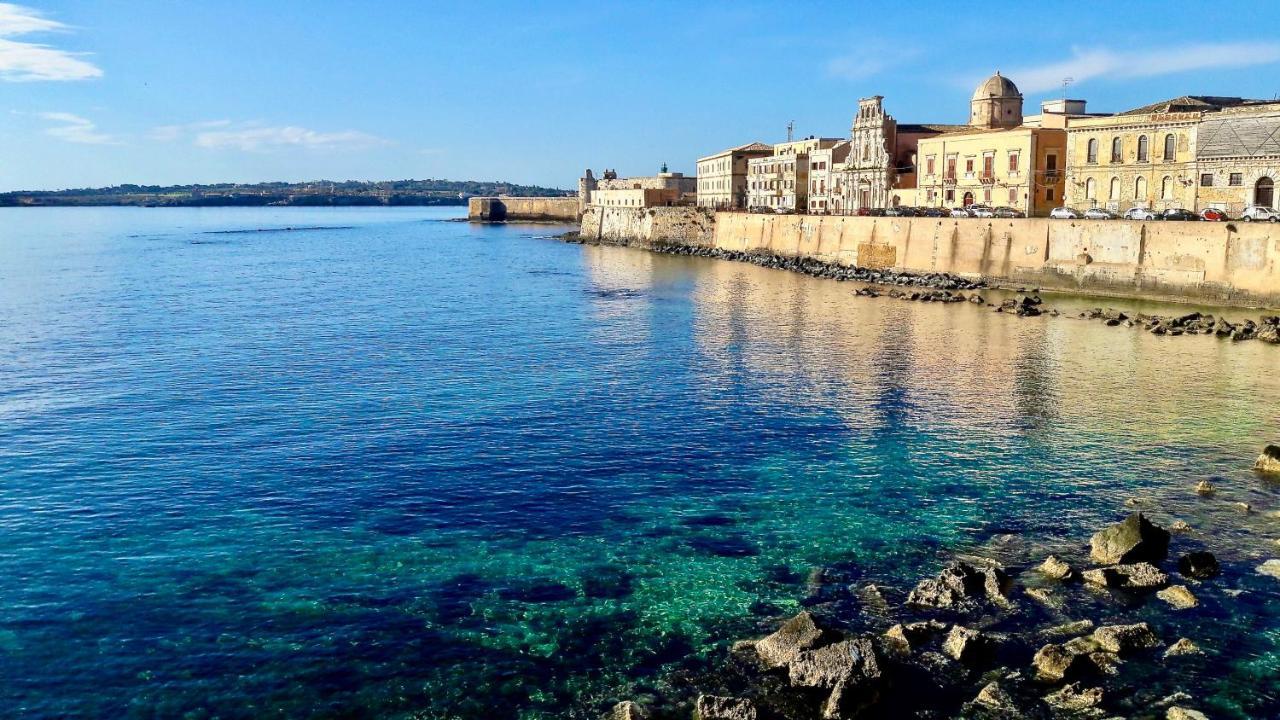 Elegante Appartamento In Palazzo Storico Ortigia Syrakusa Exteriör bild