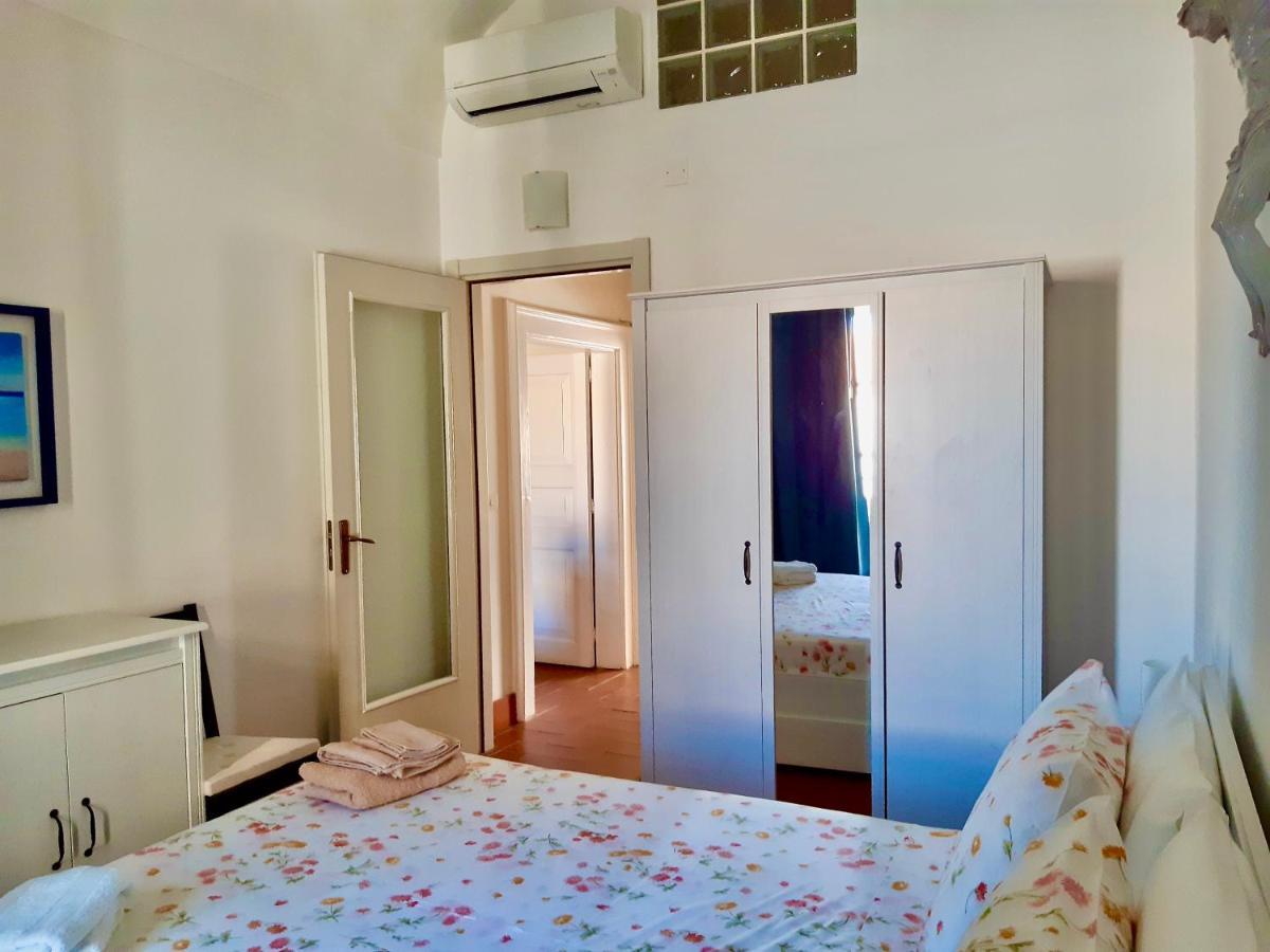 Elegante Appartamento In Palazzo Storico Ortigia Syrakusa Exteriör bild