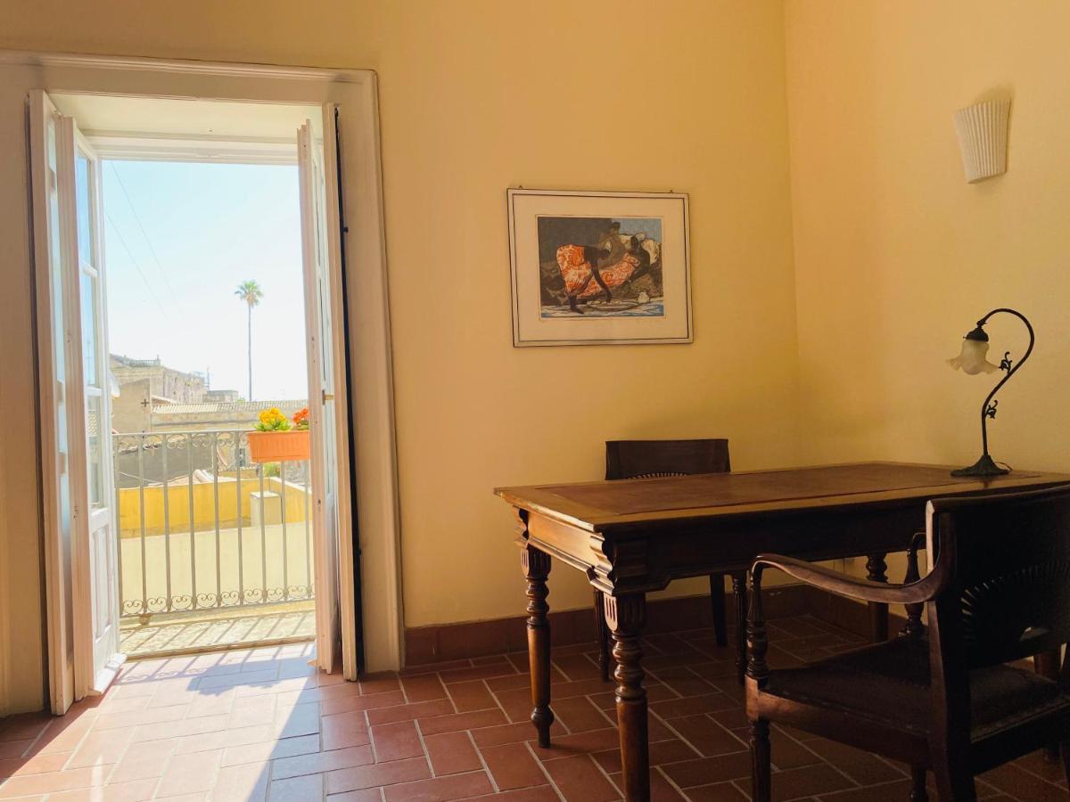 Elegante Appartamento In Palazzo Storico Ortigia Syrakusa Exteriör bild