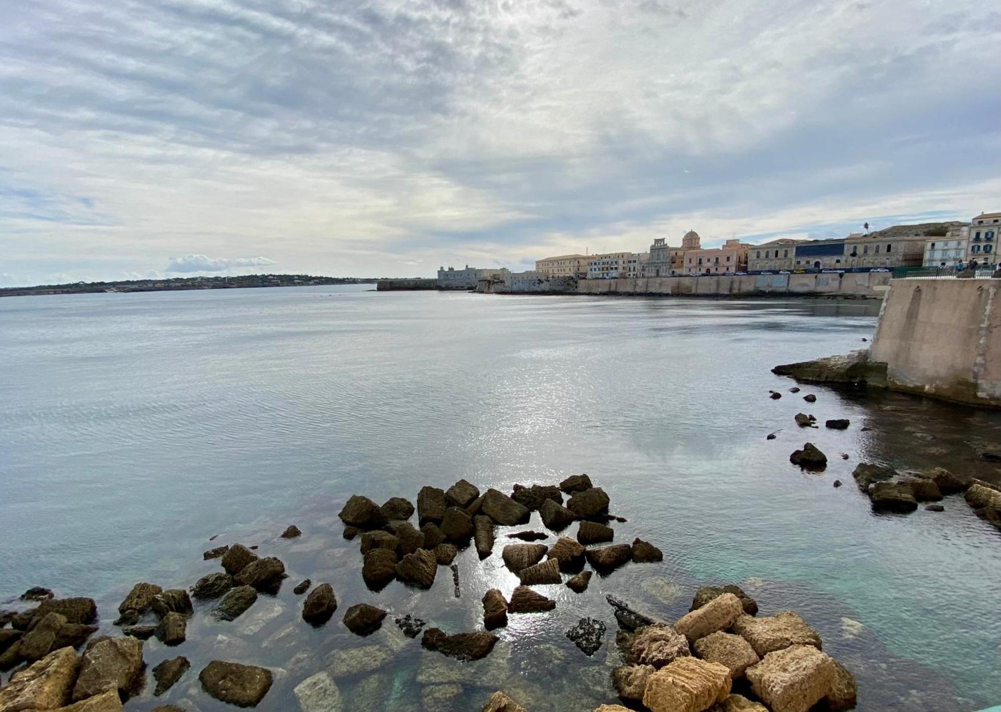 Elegante Appartamento In Palazzo Storico Ortigia Syrakusa Exteriör bild